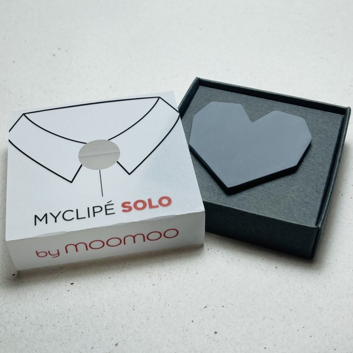 SOLO HEART DARK GREY